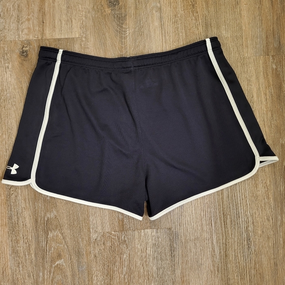 Under Armour Heatgear Shorts Black & White Size Large - Picture 2 of 4